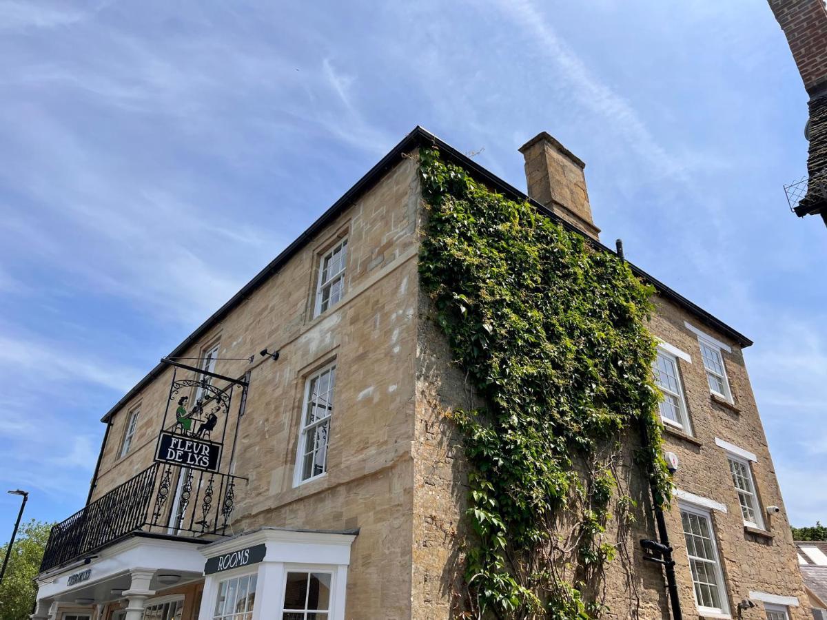 Fleur De Lys Bampton Hotel 4*